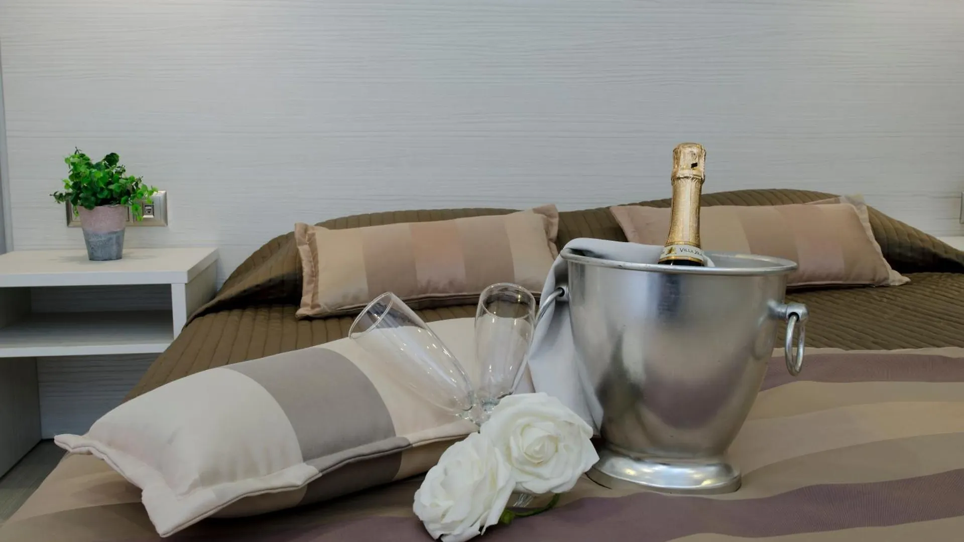 Aparthotel Pagidas Χανιώτη